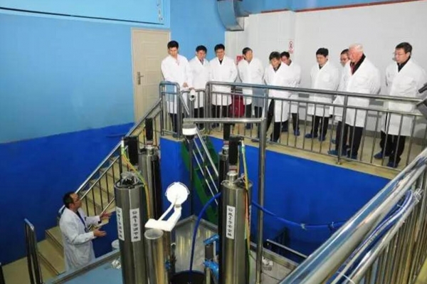 考察装置现场 考察装置现场