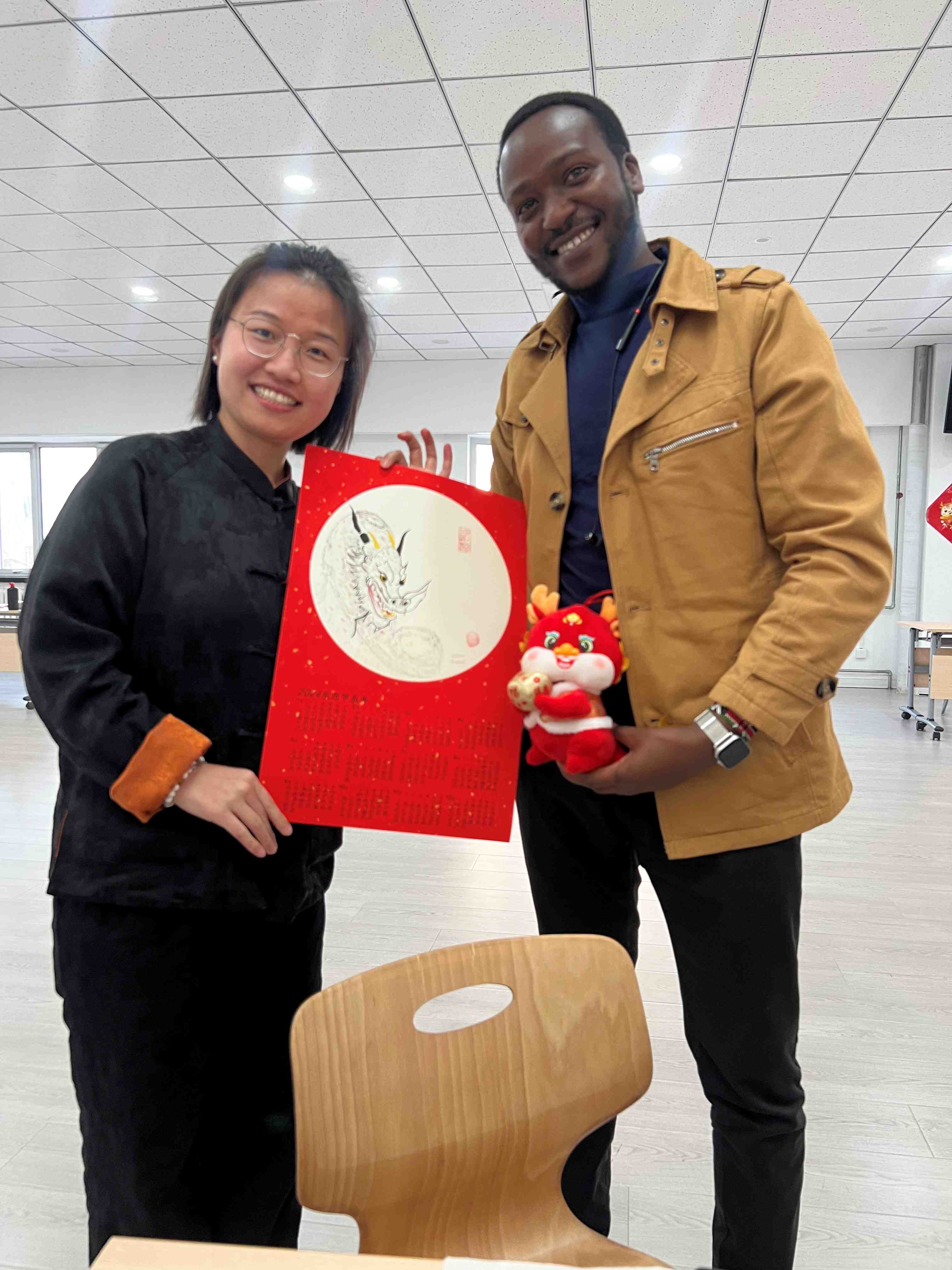 获奖学生及其作品.jpg