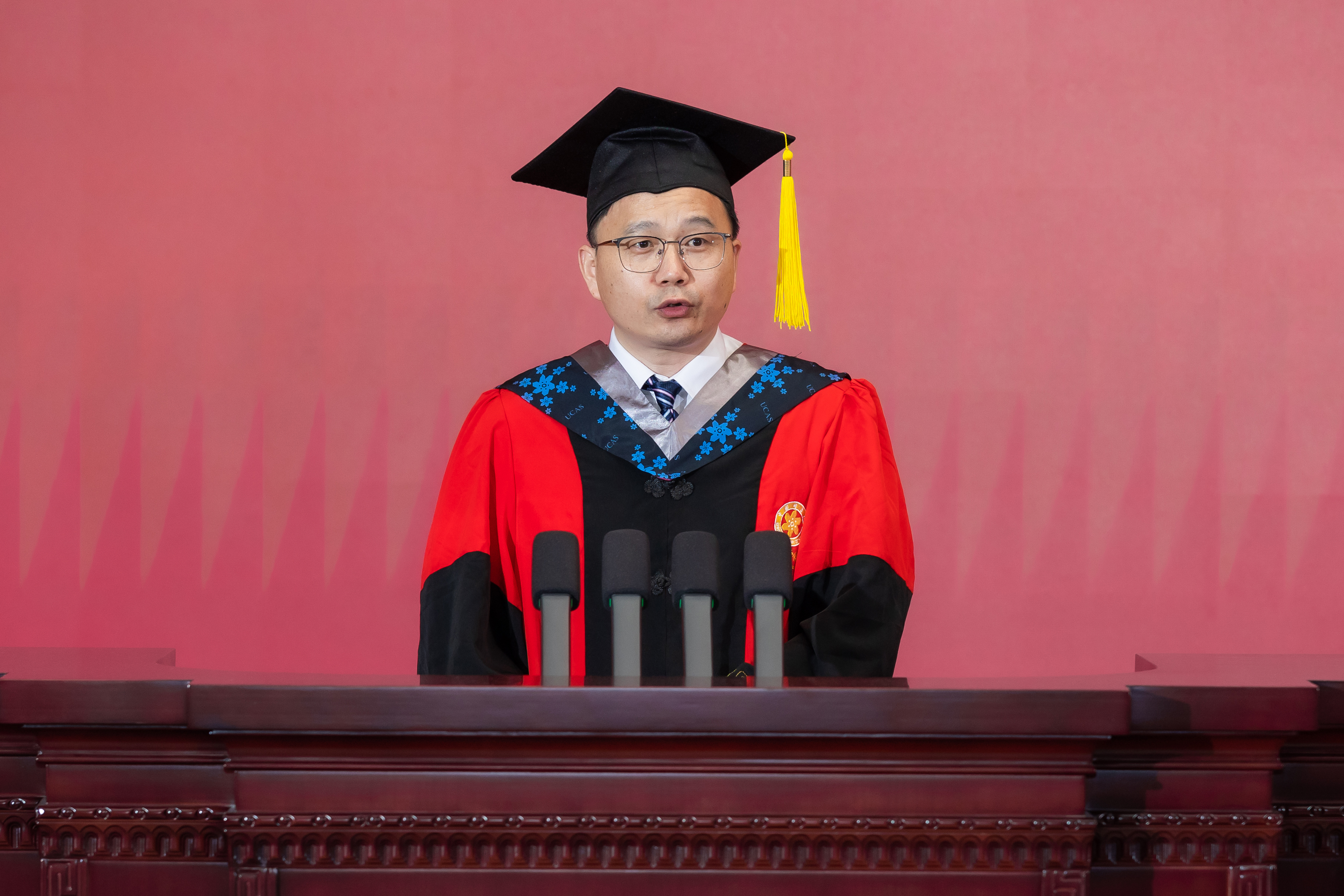 ZIYI1190.jpg