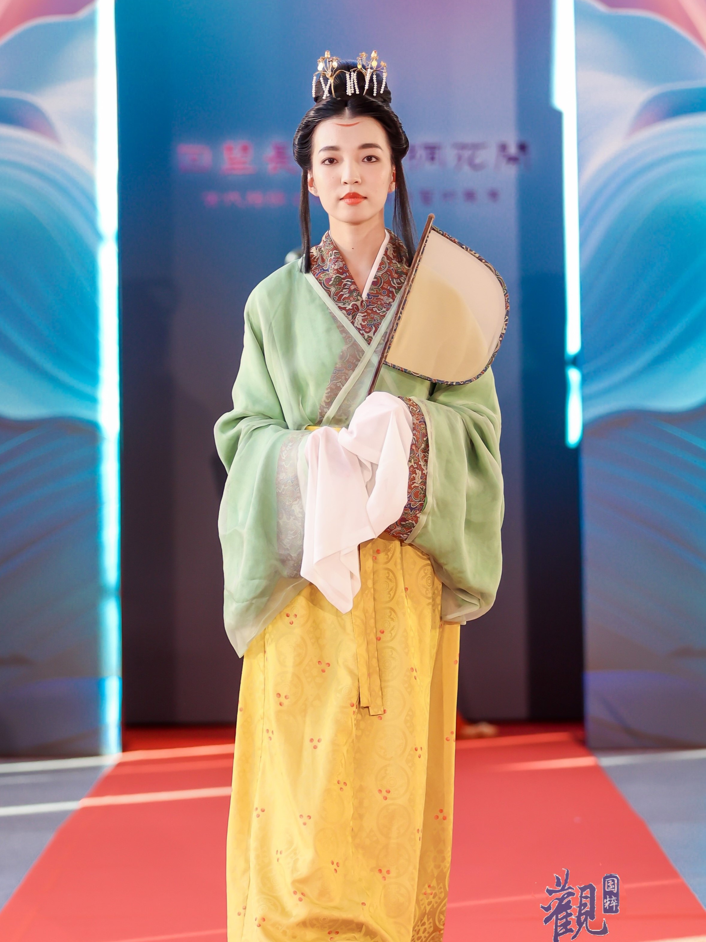 贾西贝 工程科学学院 东汉服饰.jpg