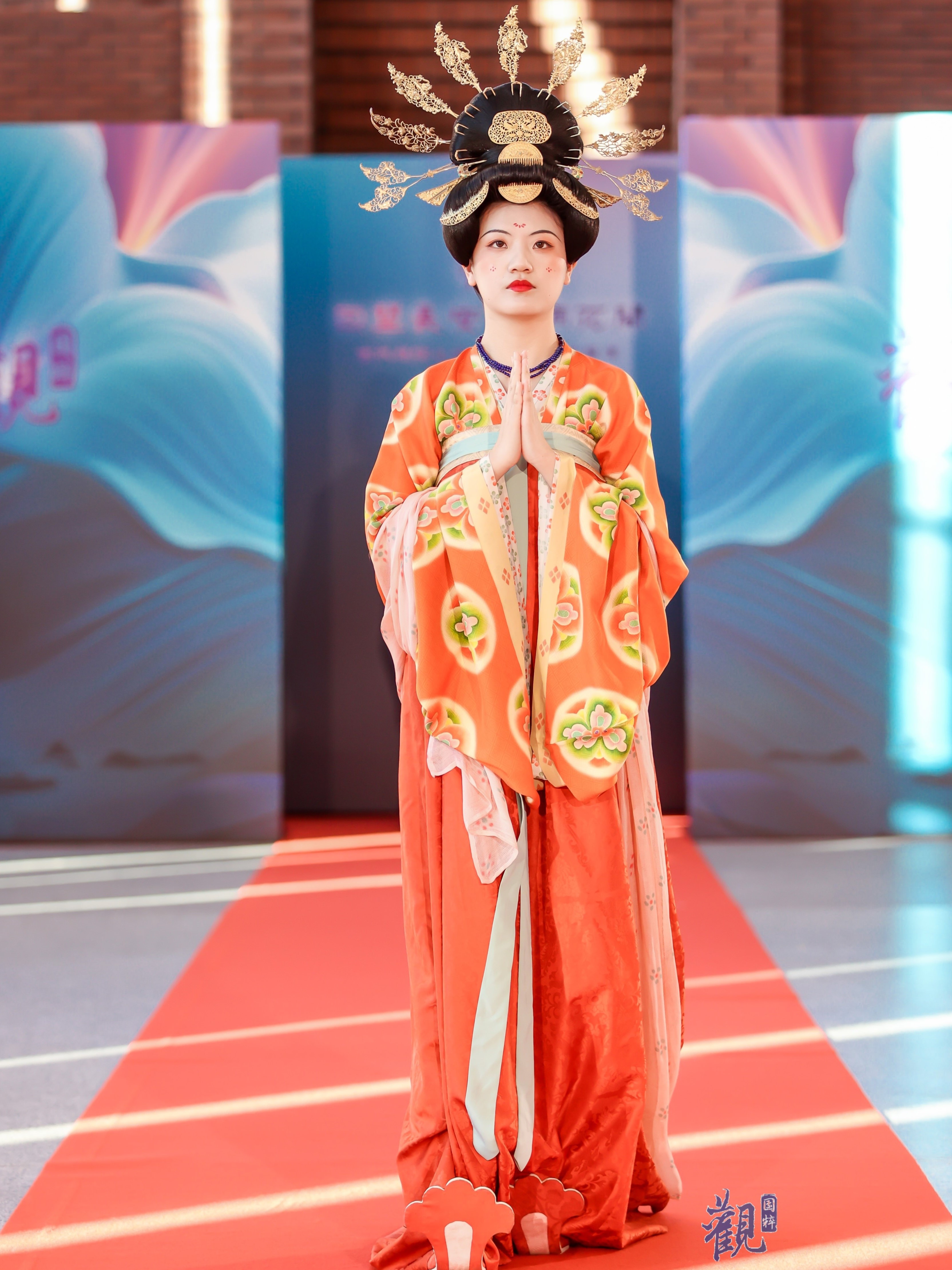朱紫月 资源与环境学院 唐代敦煌供养人.jpg