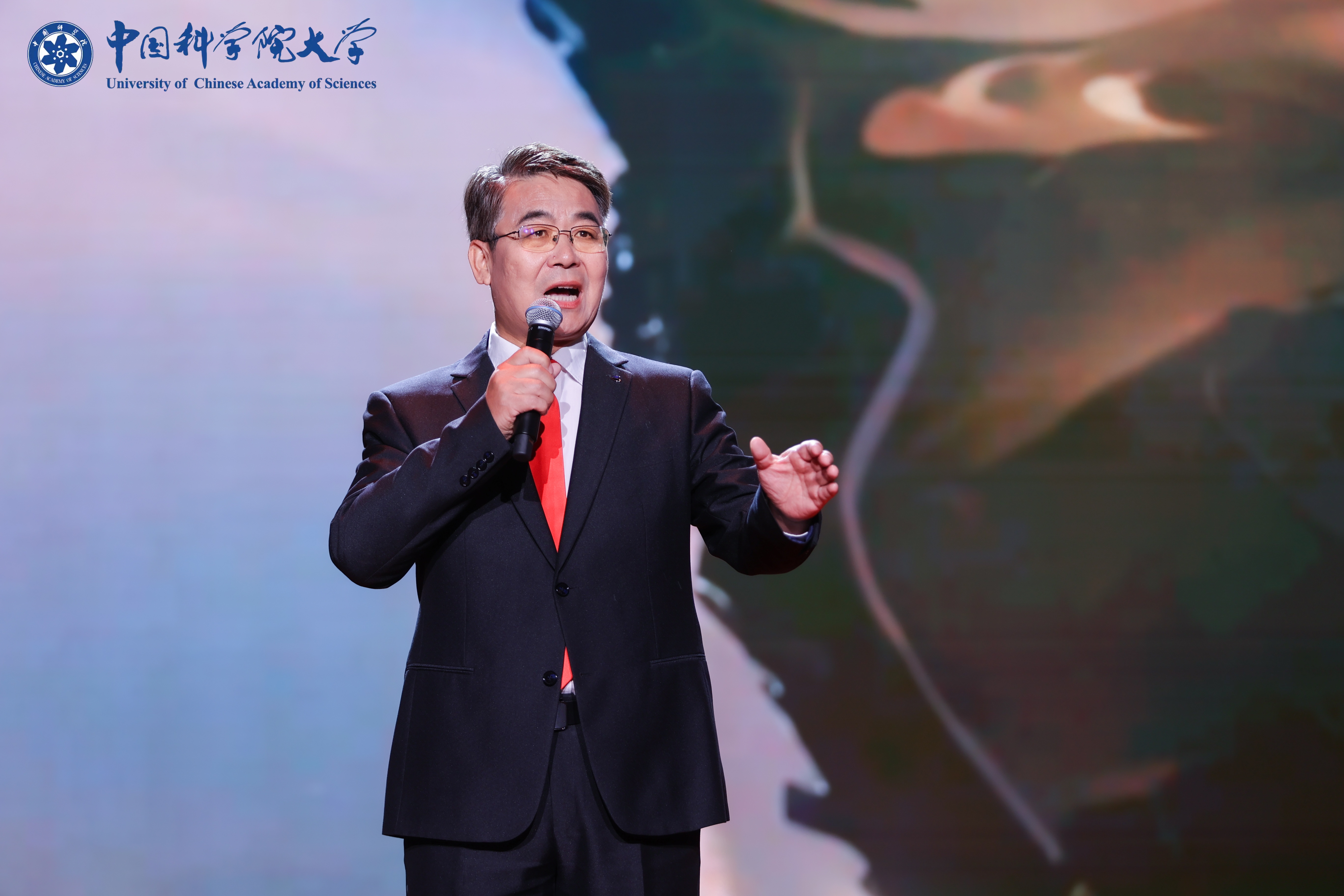 北京市初赛教师组一等奖 张喜良 《祖国,一首唱不完的恋歌》.jpg