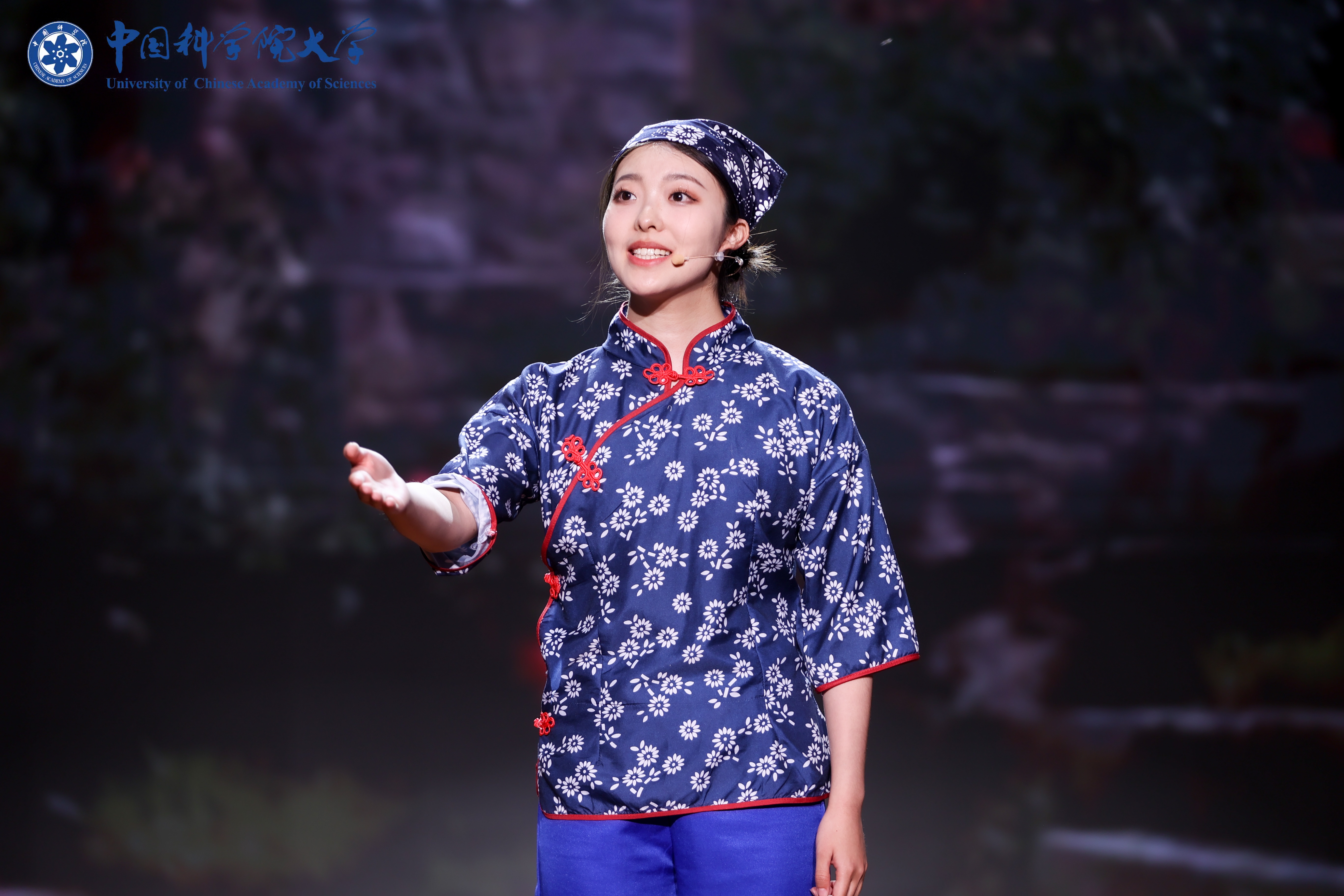 北京市初赛大学生组优秀奖 刘珞然 《乳娘》.jpg