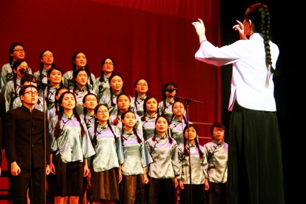 指挥任诗雯同学